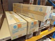 Minolta Toner C654 TN711AY yellow (A3VU25A) po&scaron;kozen&yacute; obal